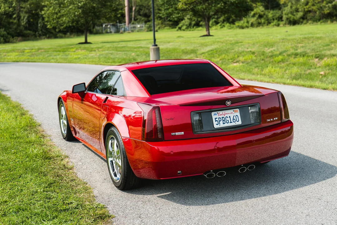 2005 Cadillac XLR - Image 21 of 31
