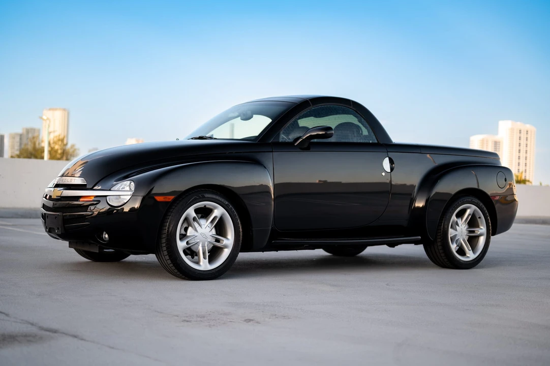 2005 Chevrolet SSR - Image 29 of 31