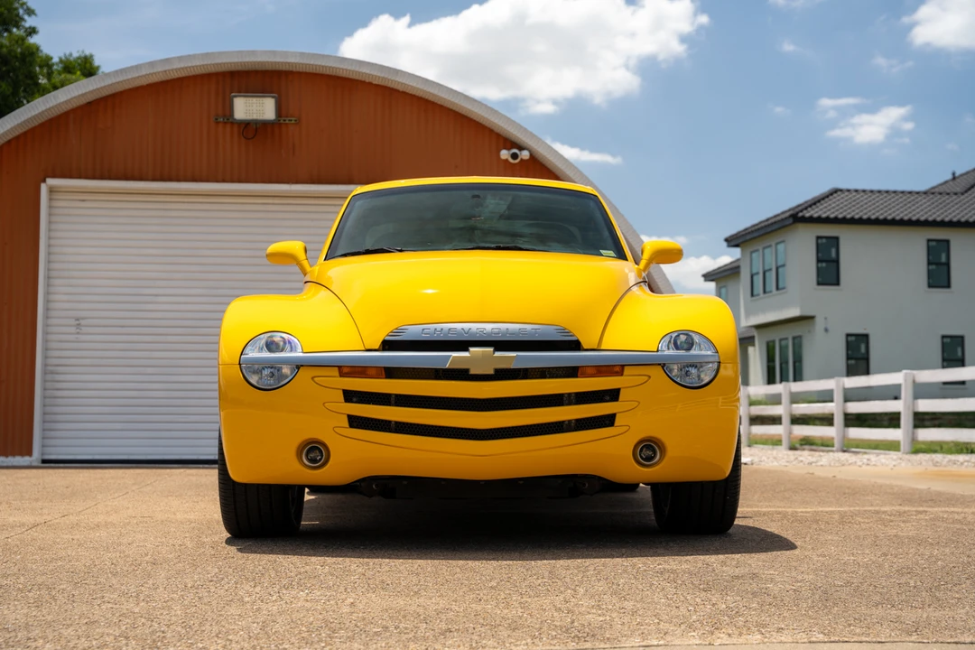 2005 Chevrolet SSR - Image 31 of 31