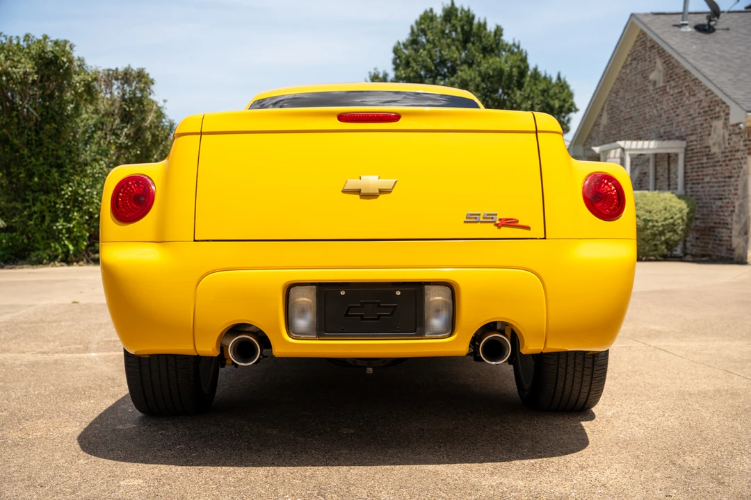 2005 Chevrolet SSR - Image 22 of 31