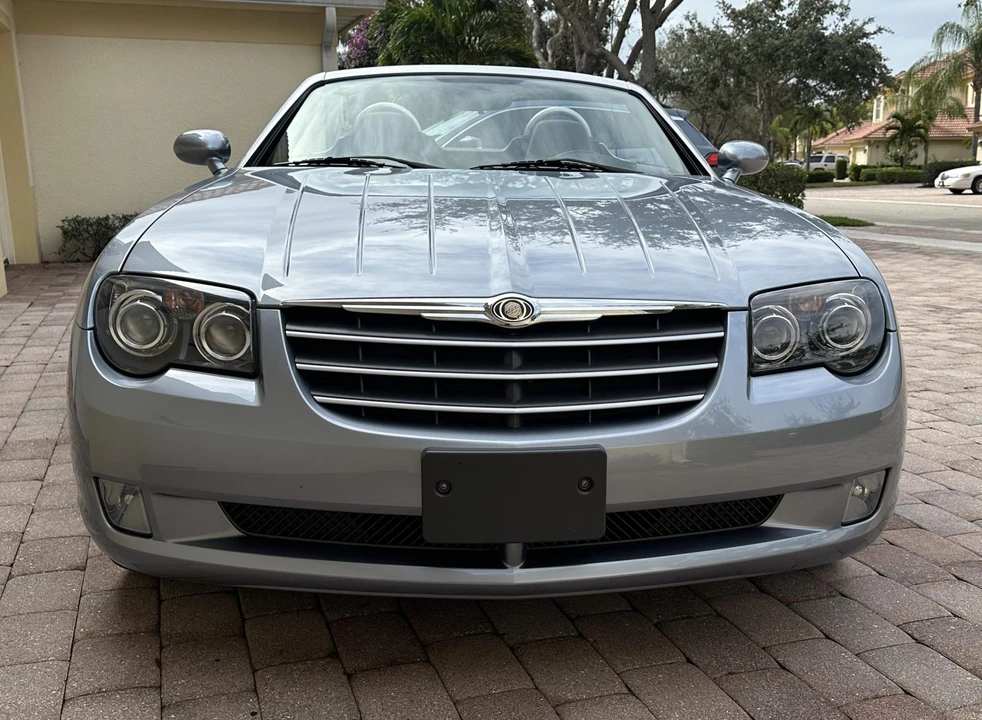 2005 Chrysler Crossfire - Image 6 of 31