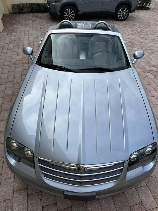 2005 Chrysler Crossfire - Image 12 of 31