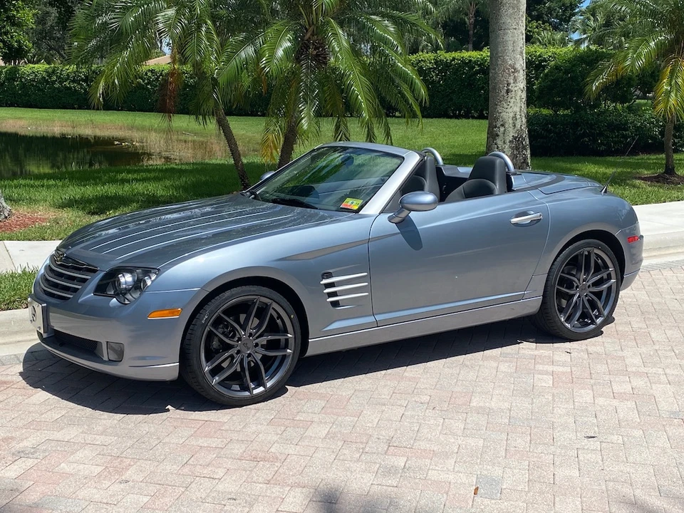 2005 Chrysler Crossfire - Image 3 of 31