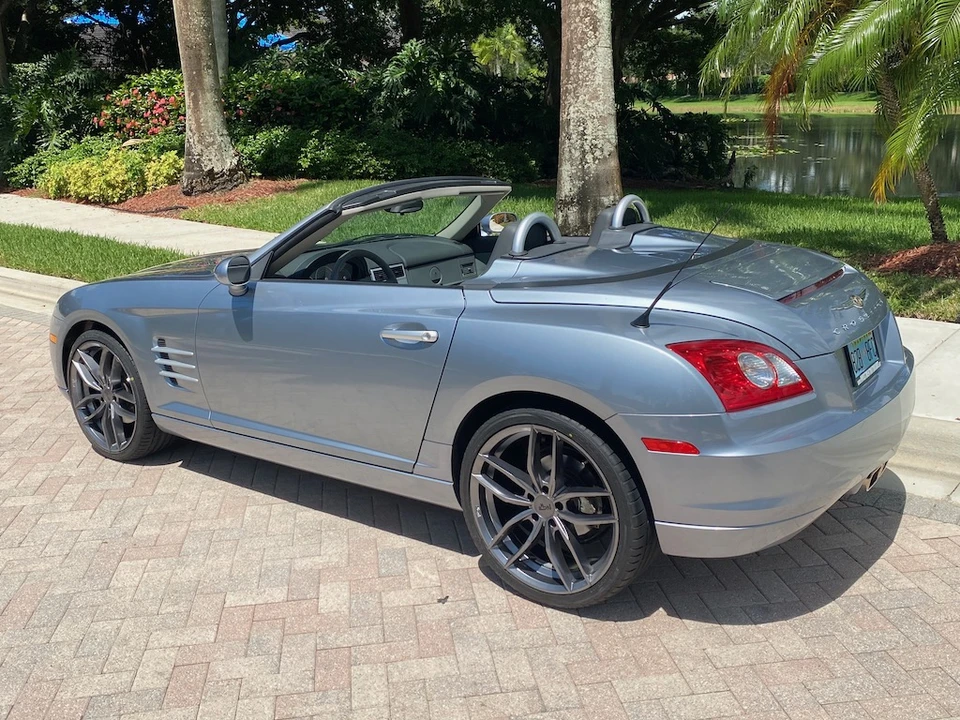 2005 Chrysler Crossfire - Image 5 of 31