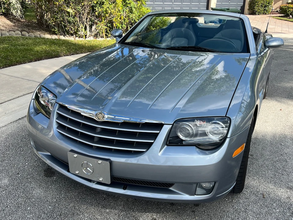 2005 Chrysler Crossfire - Image 13 of 31