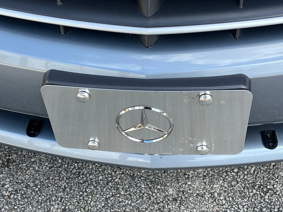 2005 Chrysler Crossfire - Image 19 of 31