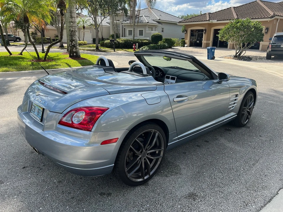 2005 Chrysler Crossfire - Image 14 of 31