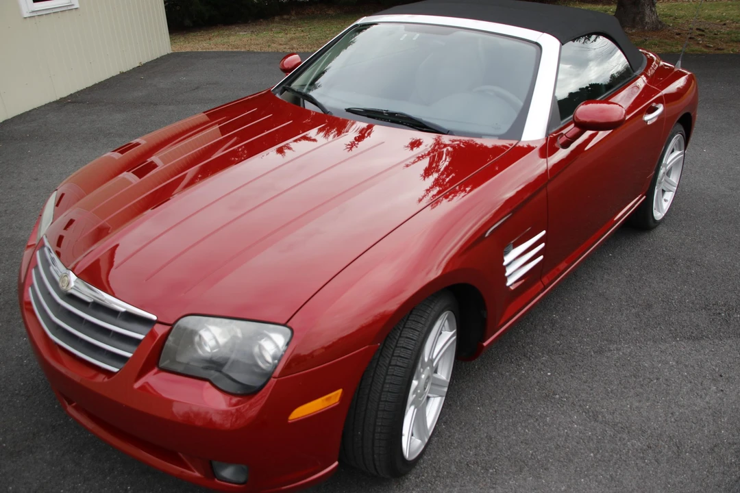 2005 Chrysler Crossfire - Image 13 of 31