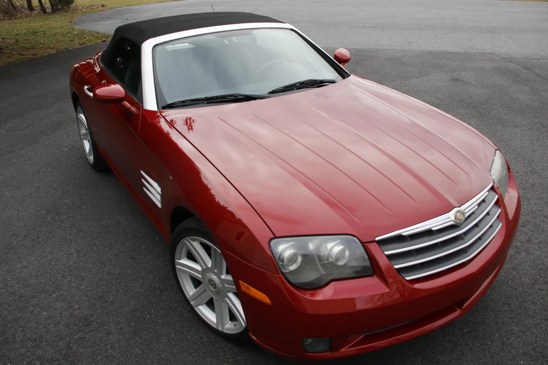 2005 Chrysler Crossfire - Image 16 of 31