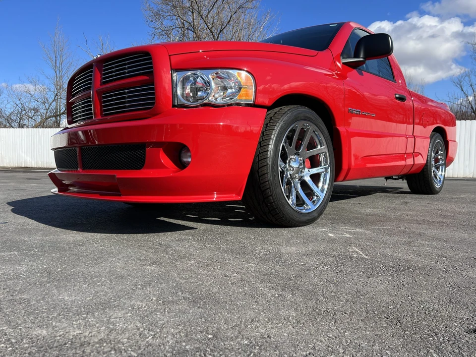 2005 Dodge Ram SRT-10 3rd Gen - Image 4 of 31