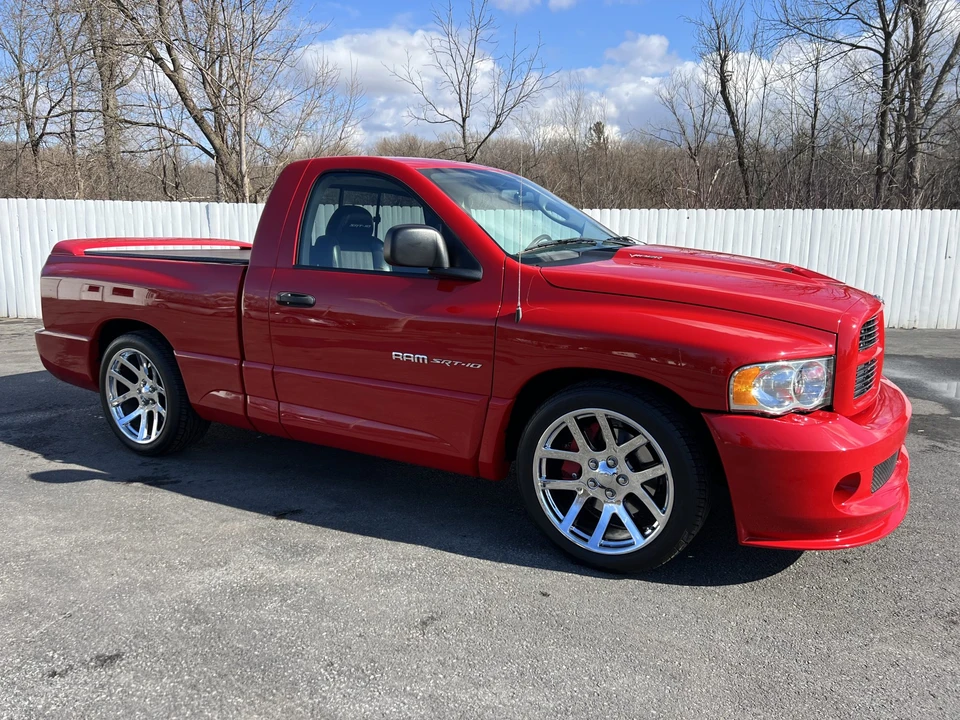 2005 Dodge Ram SRT-10 3rd Gen - Image 19 of 31