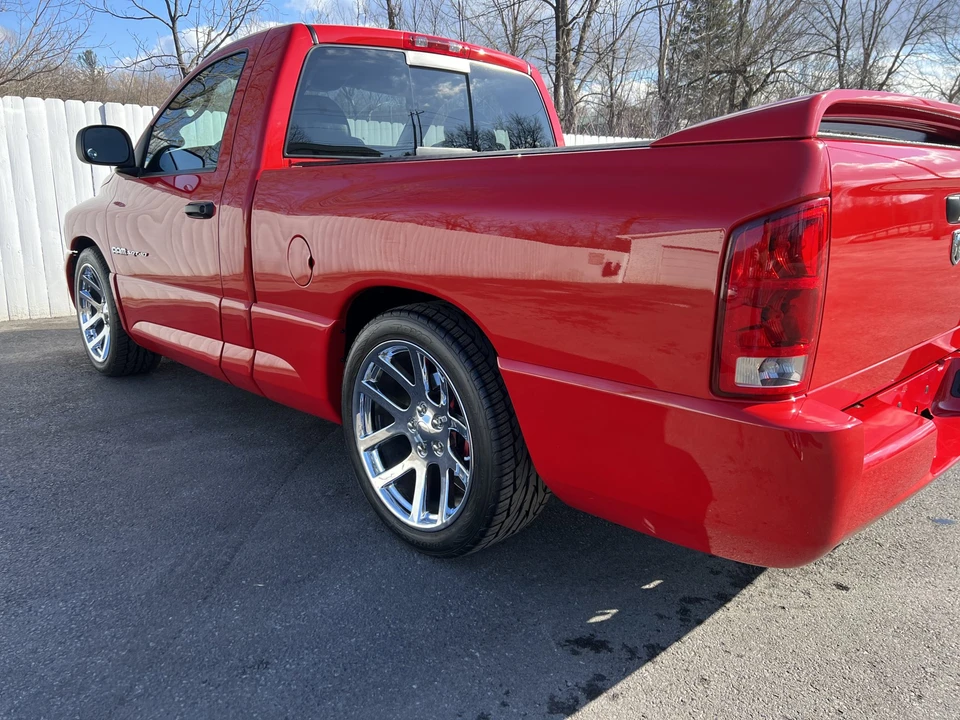 2005 Dodge Ram SRT-10 3rd Gen - Image 10 of 31