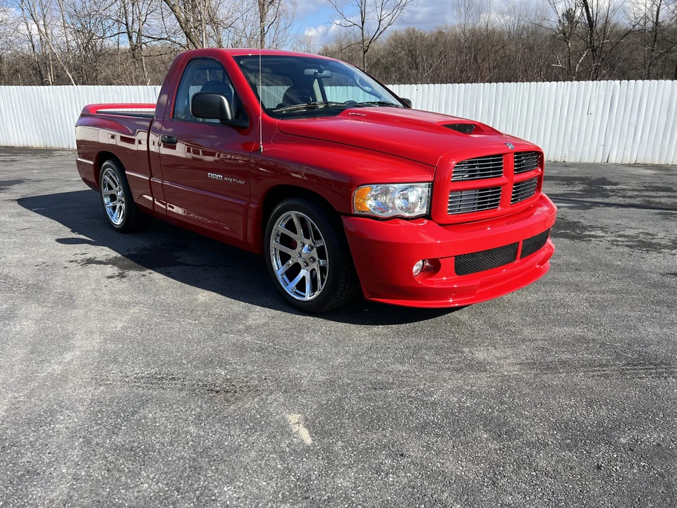 2005 Dodge Ram SRT-10 3rd Gen - Image 22 of 31
