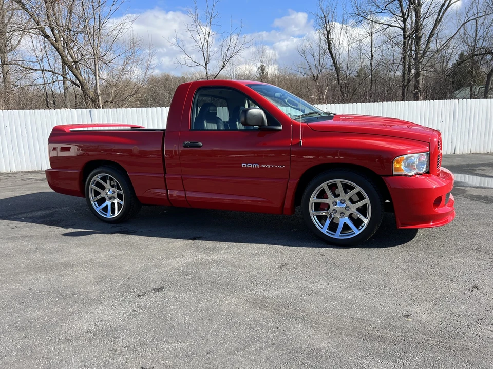 2005 Dodge Ram SRT-10 3rd Gen - Image 18 of 31
