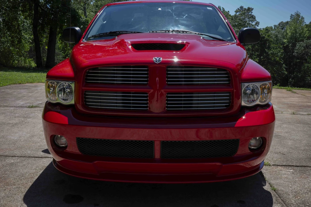 2005 Dodge Ram SRT-10 3rd Gen - Image 13 of 31