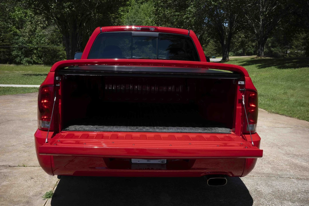 2005 Dodge Ram SRT-10 3rd Gen - Image 27 of 31
