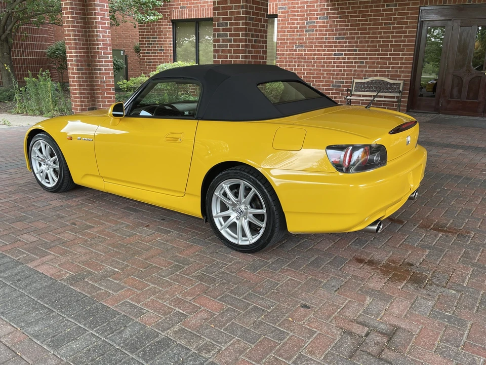 2005 Honda AP2 S2000 - Image 10 of 31