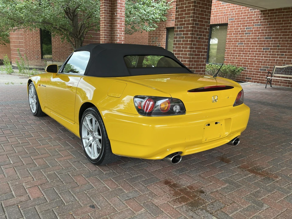 2005 Honda AP2 S2000 - Image 11 of 31