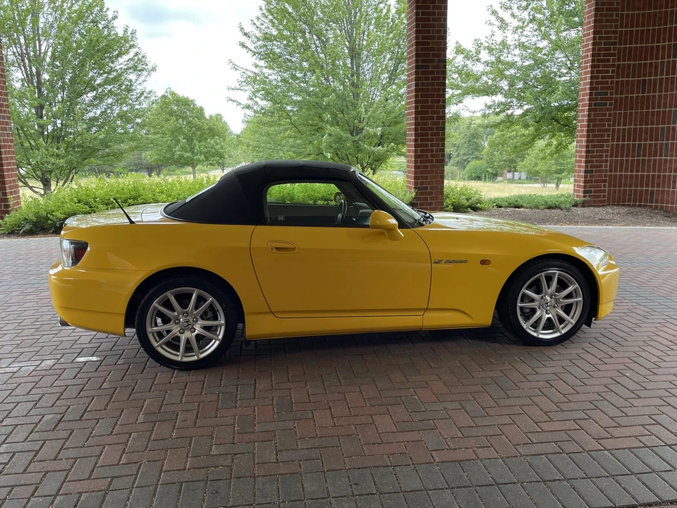 2005 Honda AP2 S2000 - Image 19 of 31