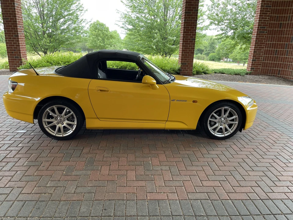 2005 Honda AP2 S2000 - Image 17 of 31