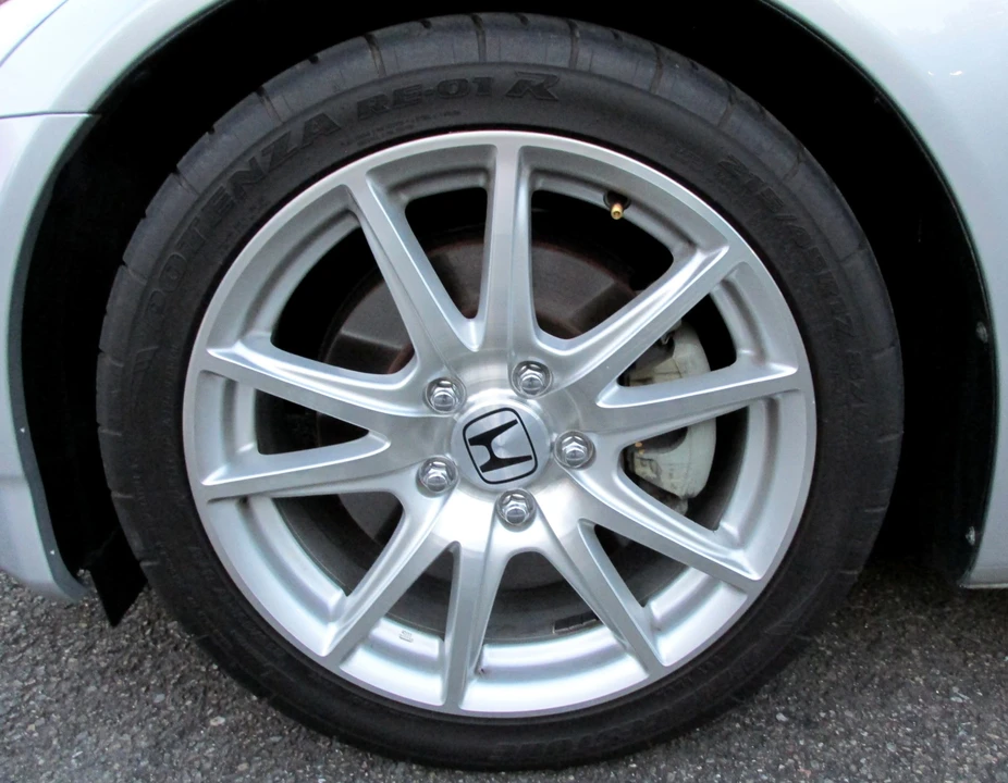 2005 Honda AP2 S2000 - Image 25 of 31