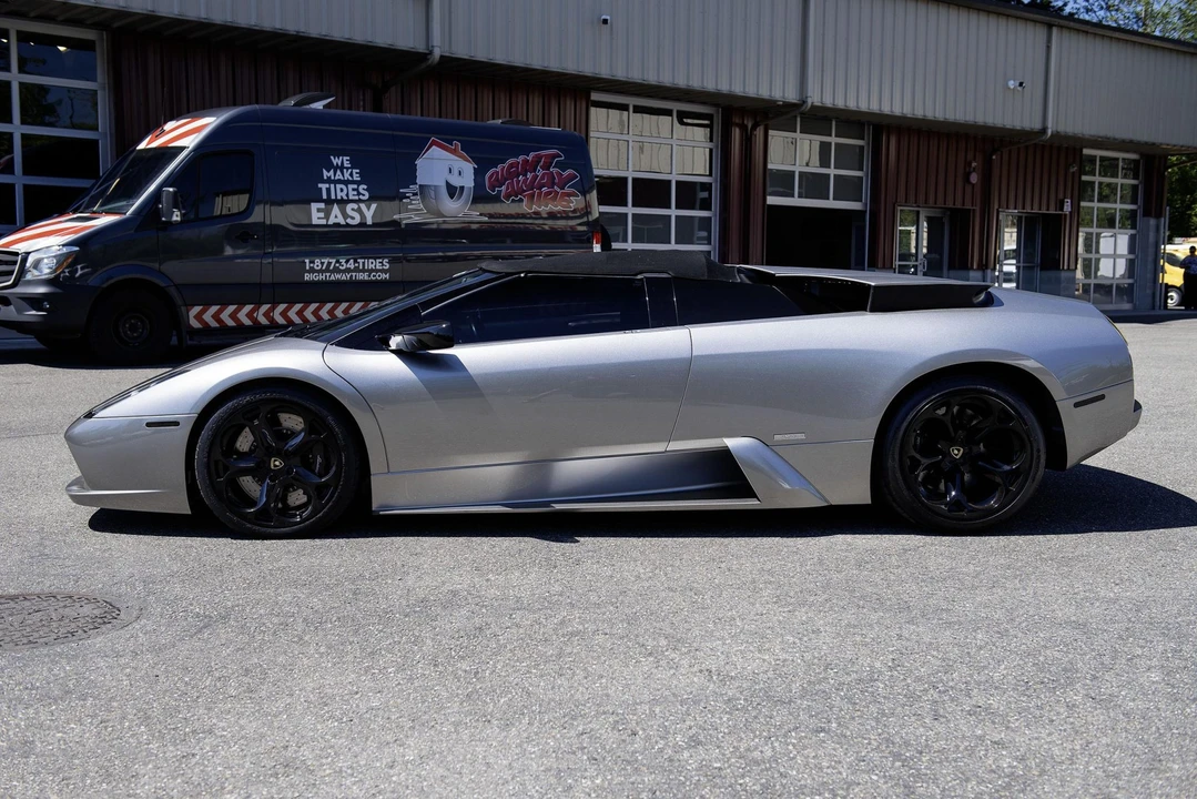 2005 Lamborghini Murcielago - Image 28 of 31