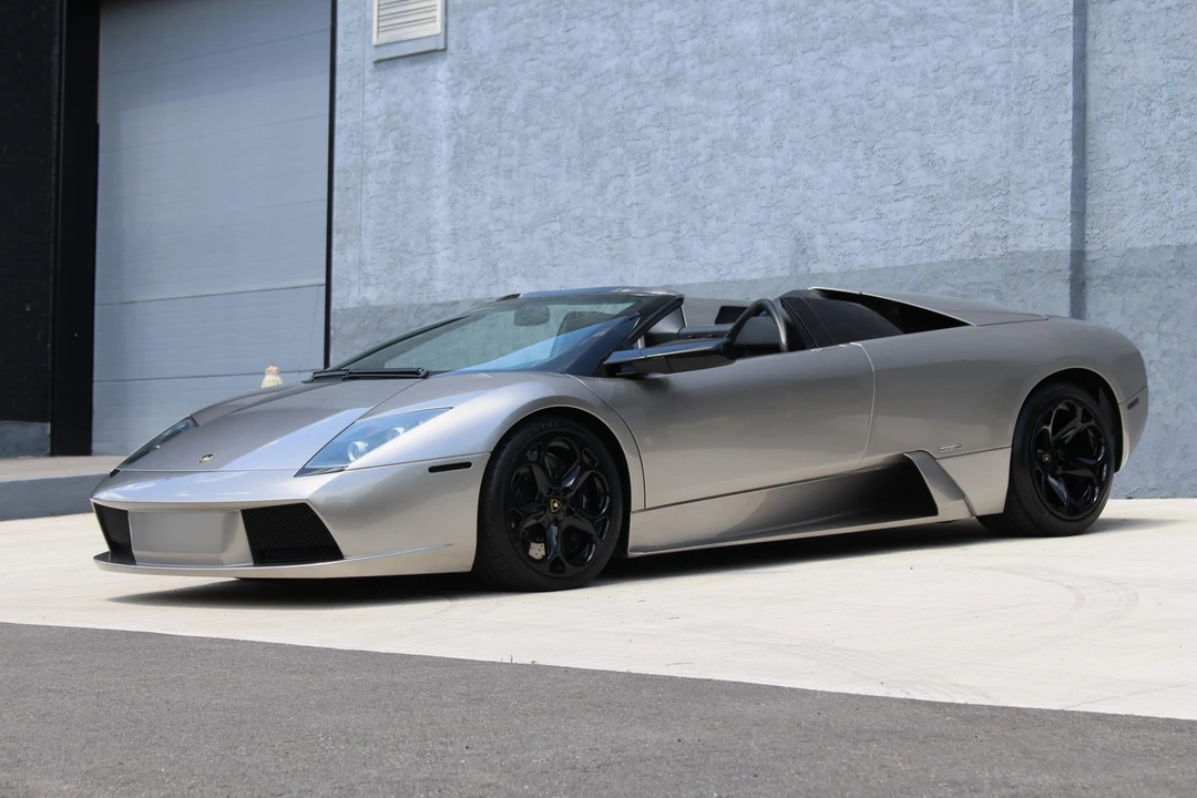 2005 Lamborghini Murcielago - Image 2 of 31