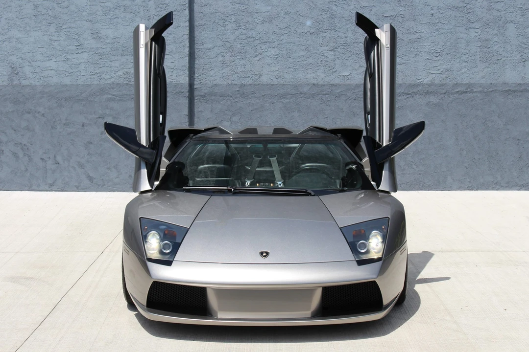 2005 Lamborghini Murcielago - Image 15 of 31