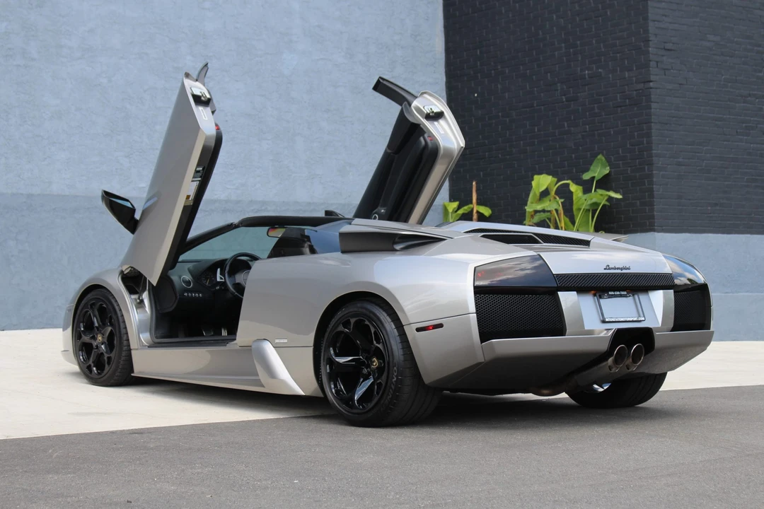 2005 Lamborghini Murcielago - Image 23 of 31
