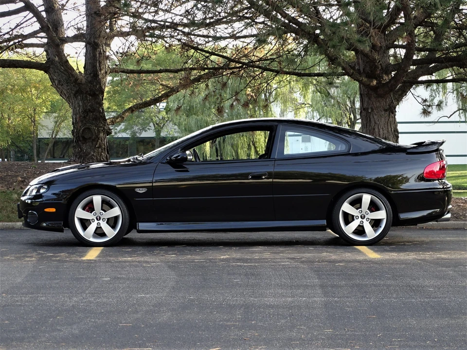 2005 Pontiac GTO 4th Gen - Image 9 of 31