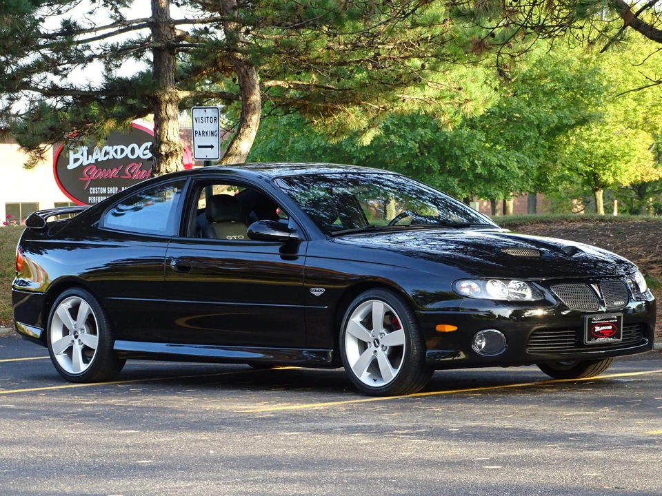 2005 Pontiac GTO 4th Gen - Image 23 of 31