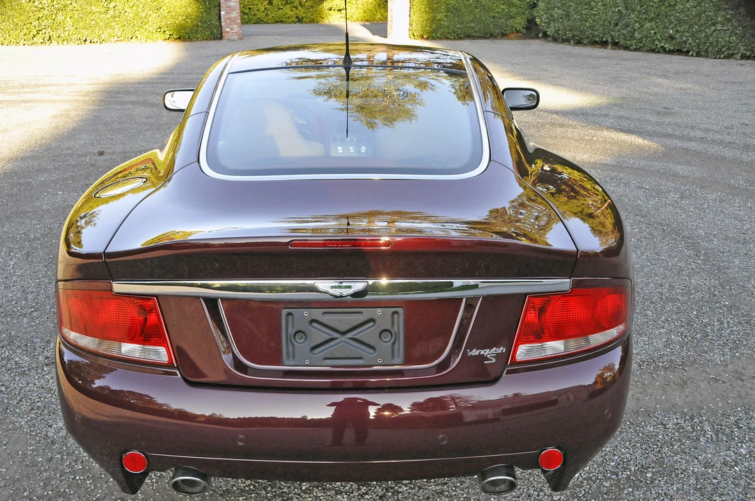 2006 Aston Martin Vanquish 1st Gen - Image 8 of 31