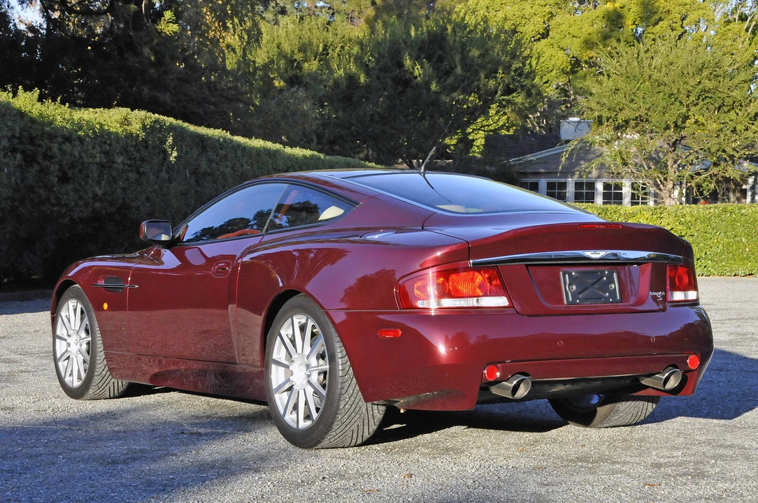 2006 Aston Martin Vanquish 1st Gen - Image 5 of 31