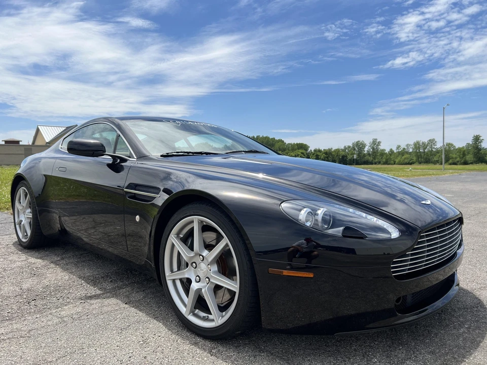 2006 Aston Martin V8 Vantage (2006-2017) - Image 6 of 31