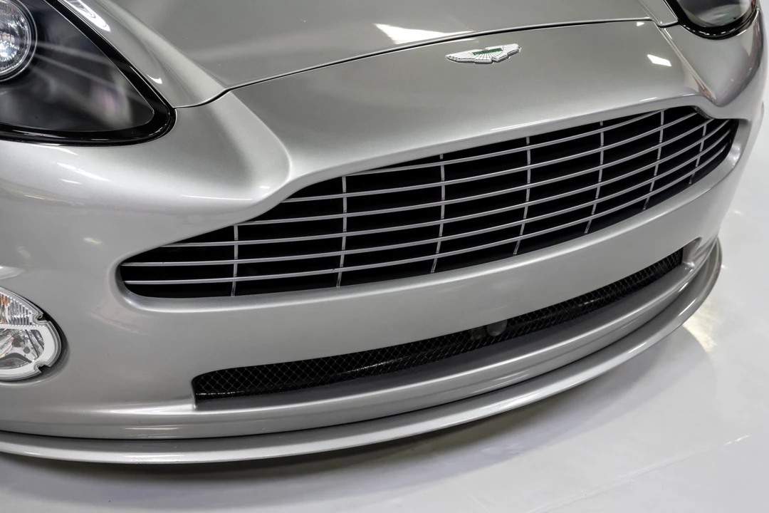 2006 Aston Martin Vanquish 1st Gen - Image 17 of 31