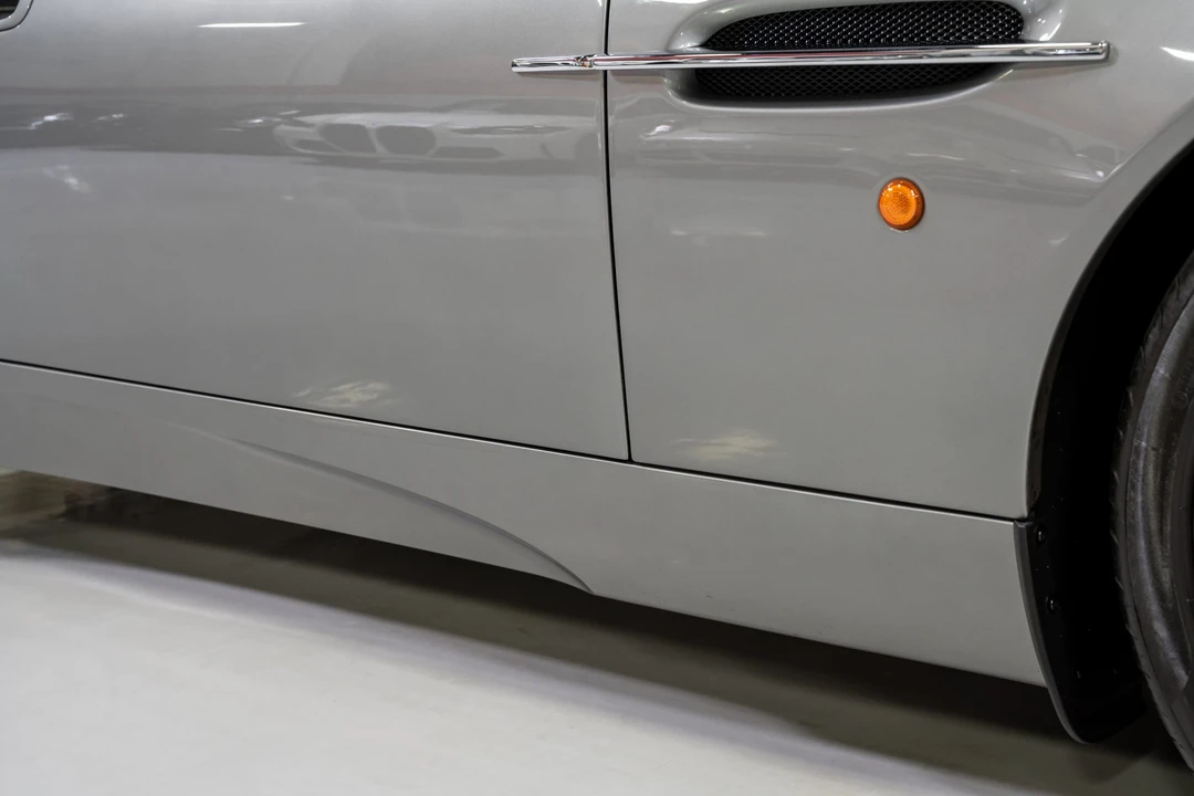 2006 Aston Martin Vanquish 1st Gen - Image 25 of 31