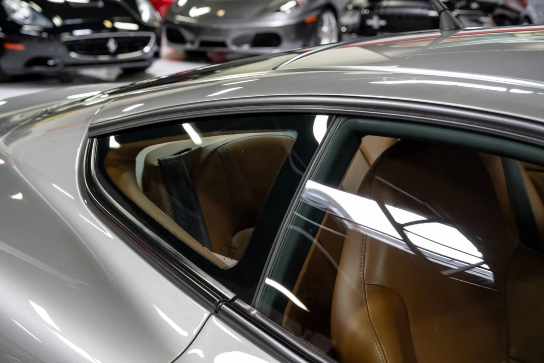 2006 Aston Martin Vanquish 1st Gen - Image 24 of 31