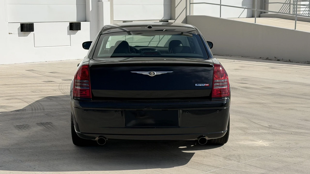 2006 Chrysler 300 (2005-2023) - Image 12 of 31