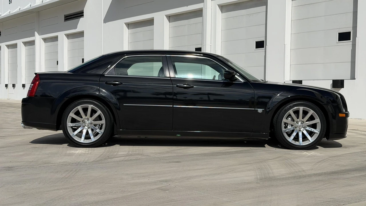 2006 Chrysler 300 (2005-2023) - Image 20 of 31