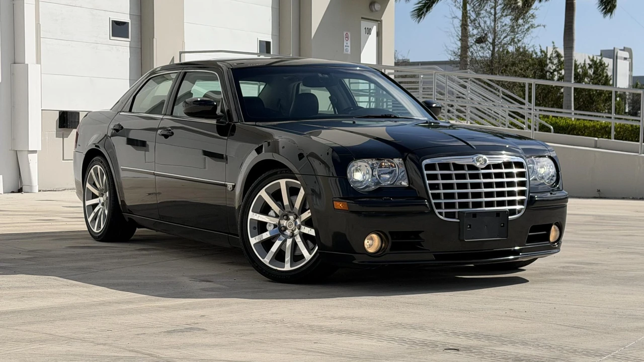 2006 Chrysler 300 (2005-2023) - Image 24 of 31