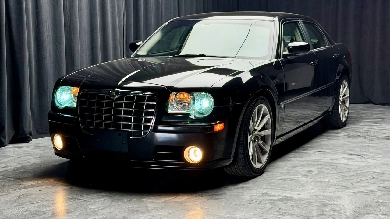 2006 Chrysler 300 (2005-2023) - Image 28 of 31
