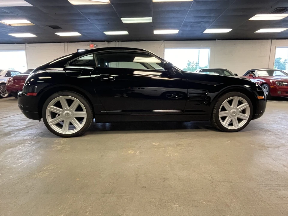 2006 Chrysler Crossfire - Image 19 of 31
