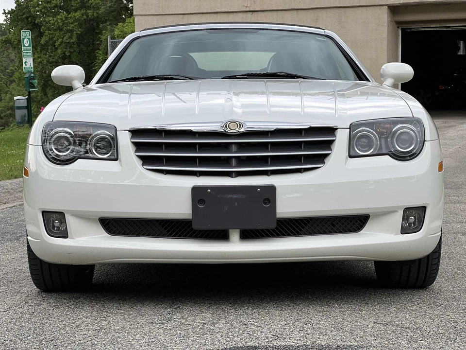 2006 Chrysler Crossfire - Image 7 of 31
