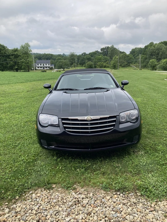 2006 Chrysler Crossfire - Image 2 of 31