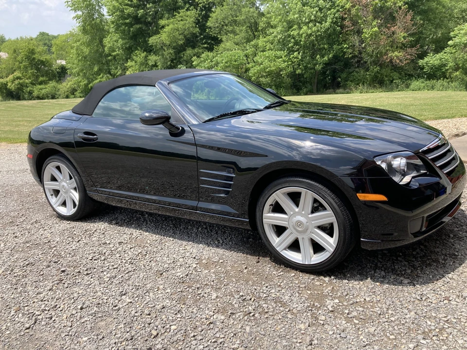 2006 Chrysler Crossfire - Image 21 of 31