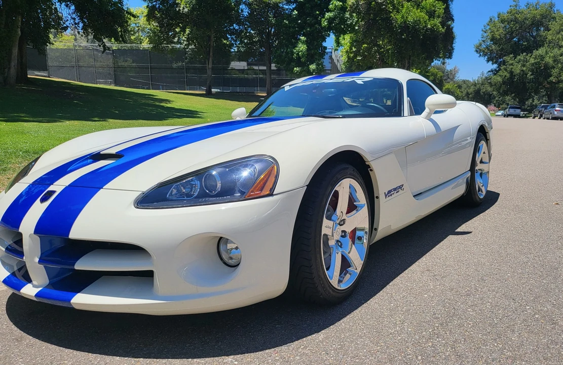 2006 Dodge Viper 3rd Gen - Image 13 of 31