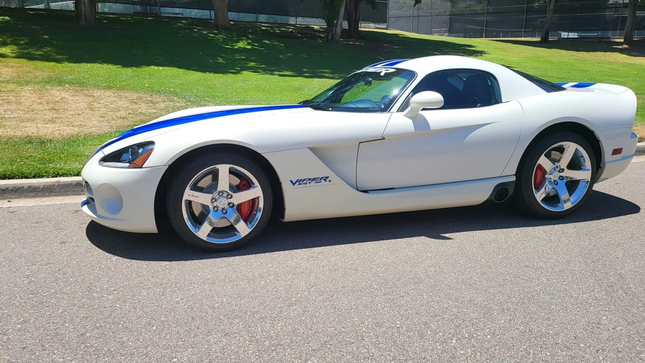 2006 Dodge Viper 3rd Gen - Image 6 of 31