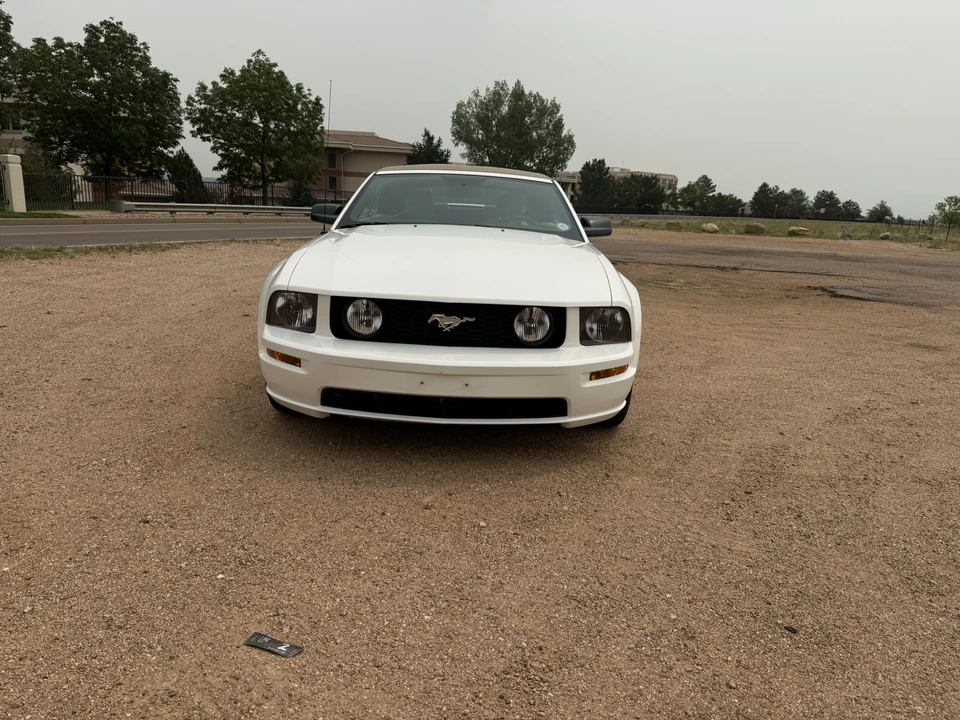 2006 Ford S197 Mustang GT - Image 3 of 31