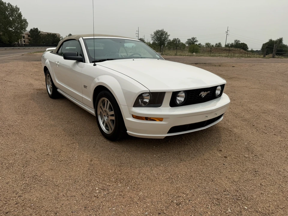 2006 Ford S197 Mustang GT - Image 2 of 31