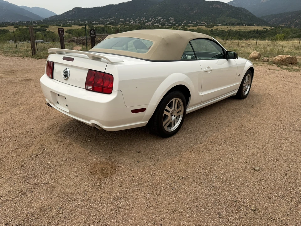 2006 Ford S197 Mustang GT - Image 7 of 31